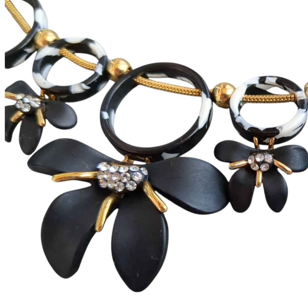 LELE SADOUGHI Trumpet Lily Necklace in Black & Gold Ret$425 - Picture 4 of 8